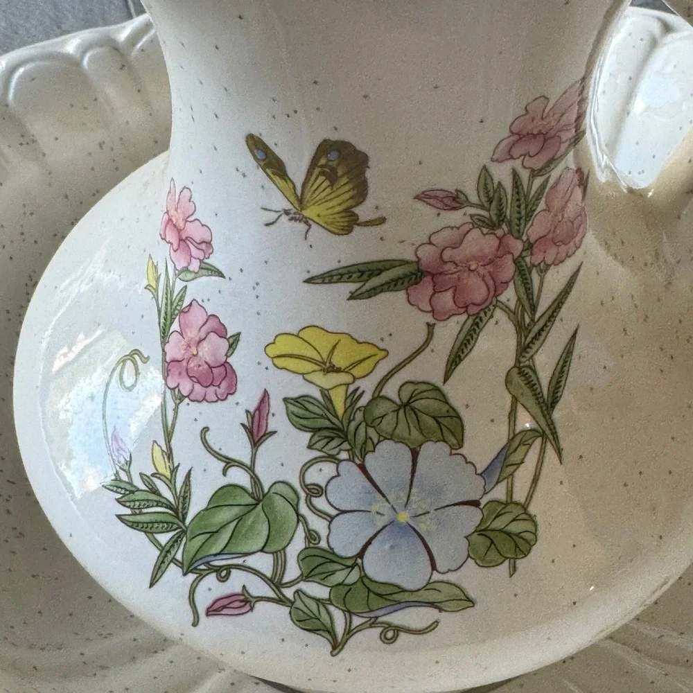 Treasure Craft USA Ceramic Pitcher and Wash Basin Set Wildflower Butterfly Decor
